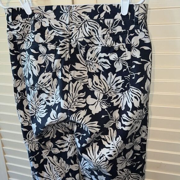 Chaps tropical floral cropped pants - Picture 5 of 5